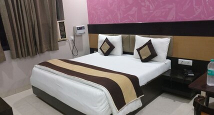 R.C. Hotel Room Type - Deluxe room