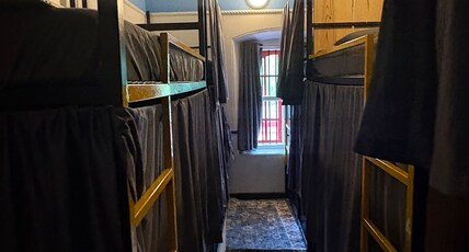 Hope Hostel Fort Kochi Room Type - 10 Bed AC Mixed dorm