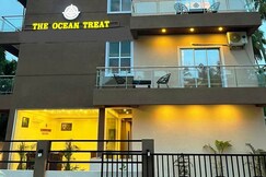 ILIF 2724 The Ocean Treat