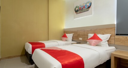 Hotel O Festive Inn Room Type - Standard Twin Room