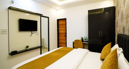 Hotel Devine Room Type - Economy room