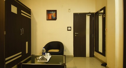 Bindesh Hotel Room Type - Deluxe Room