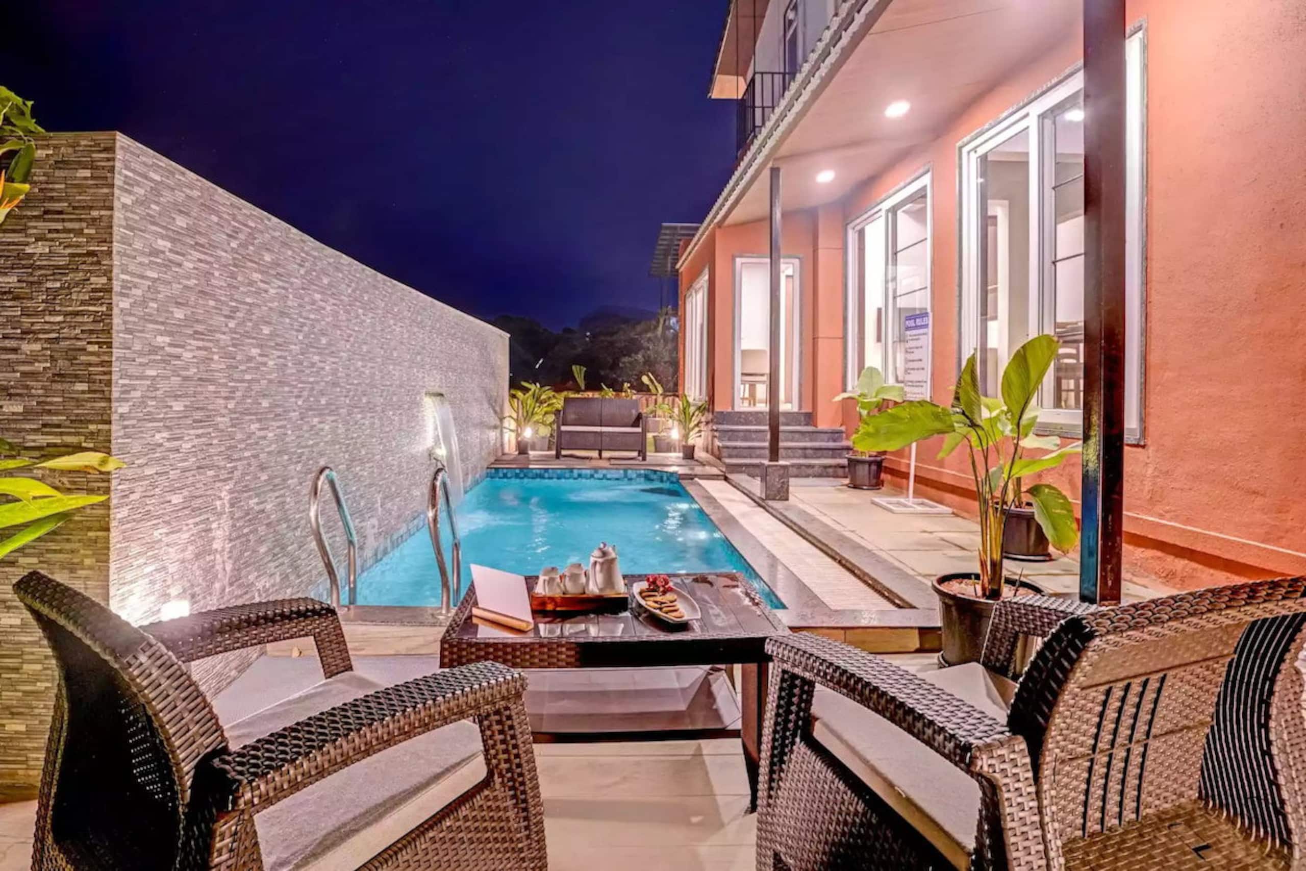Mojito villa by Aquatay - Tap to explore photos