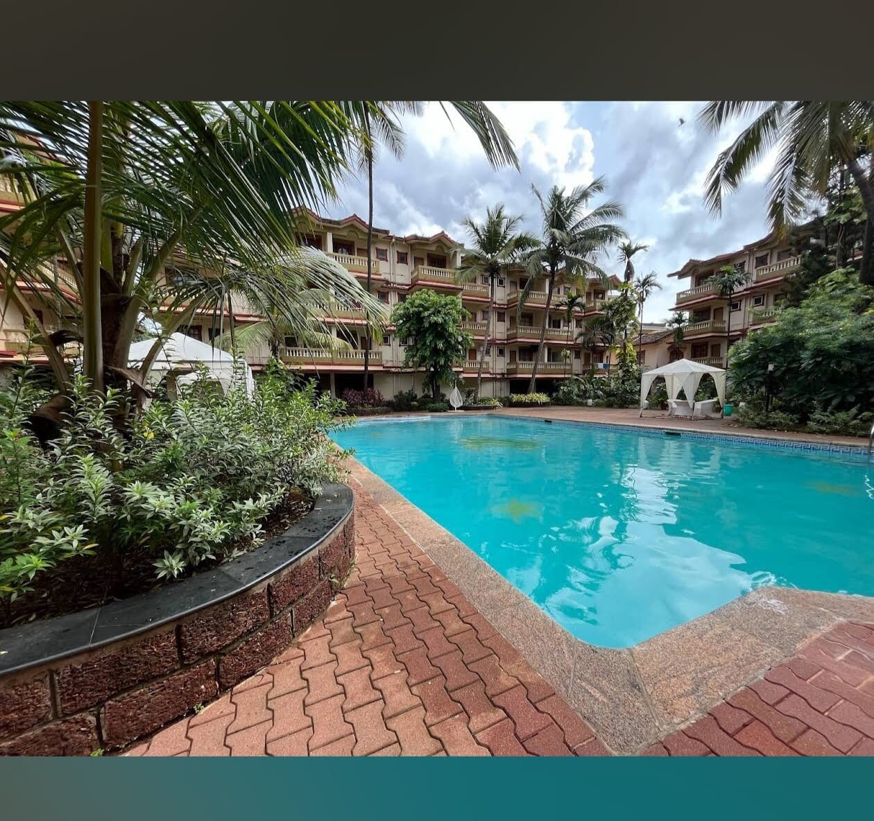 SnehPankh Pool facing 2 bhk near Candolim beach - Tap to explore photos