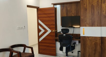 WHITE CUBEE Room Type - Suite Room