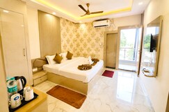 J.R grand palace hotel