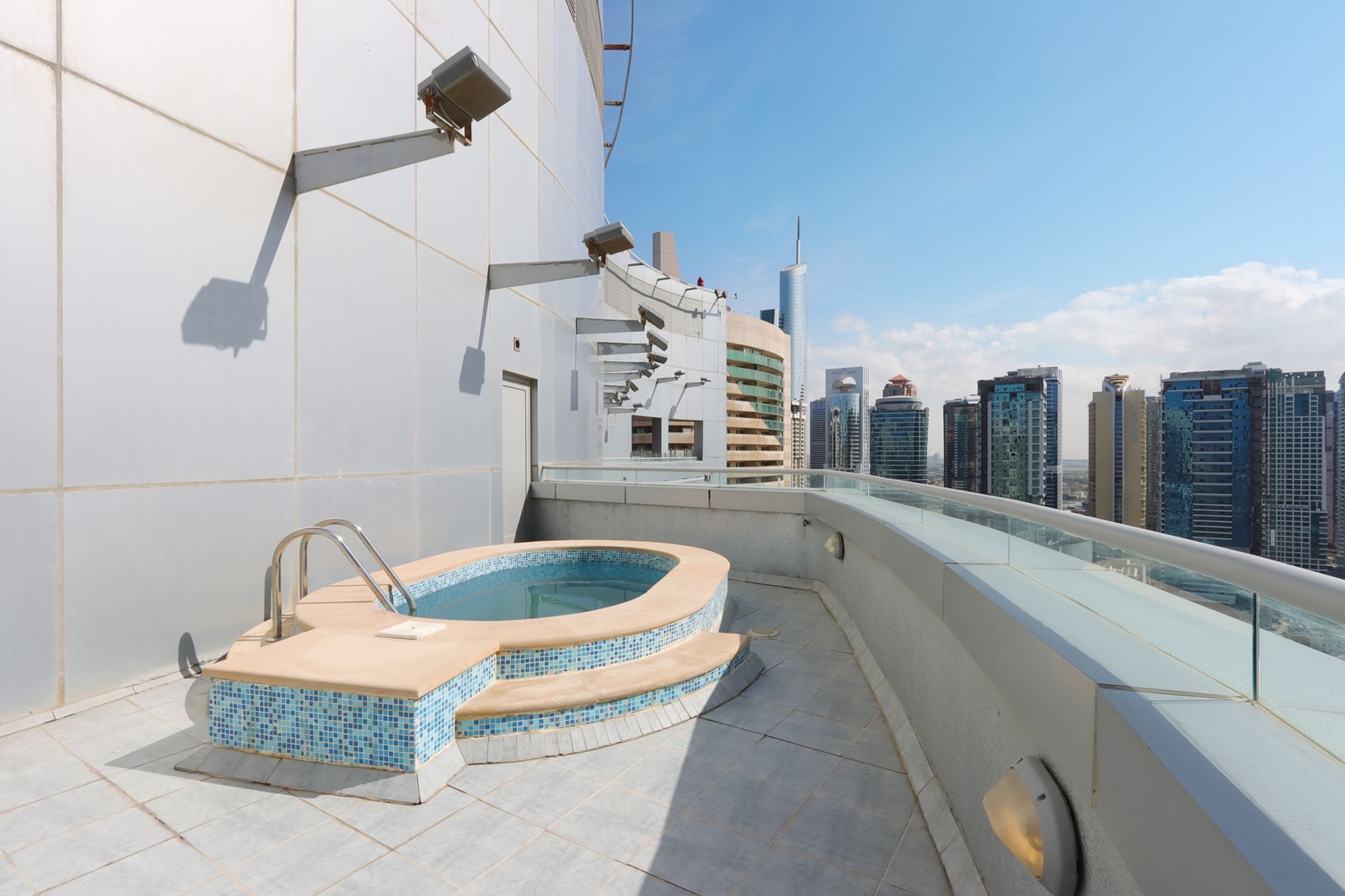 ELIVAAS Curated Duplex Penthouse with Private Plunge Pool - Tap to explore photos