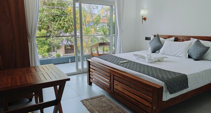 Matty's villa | Premium Balcony Rooms Room Type - Deluxe AC Room with Balcony
