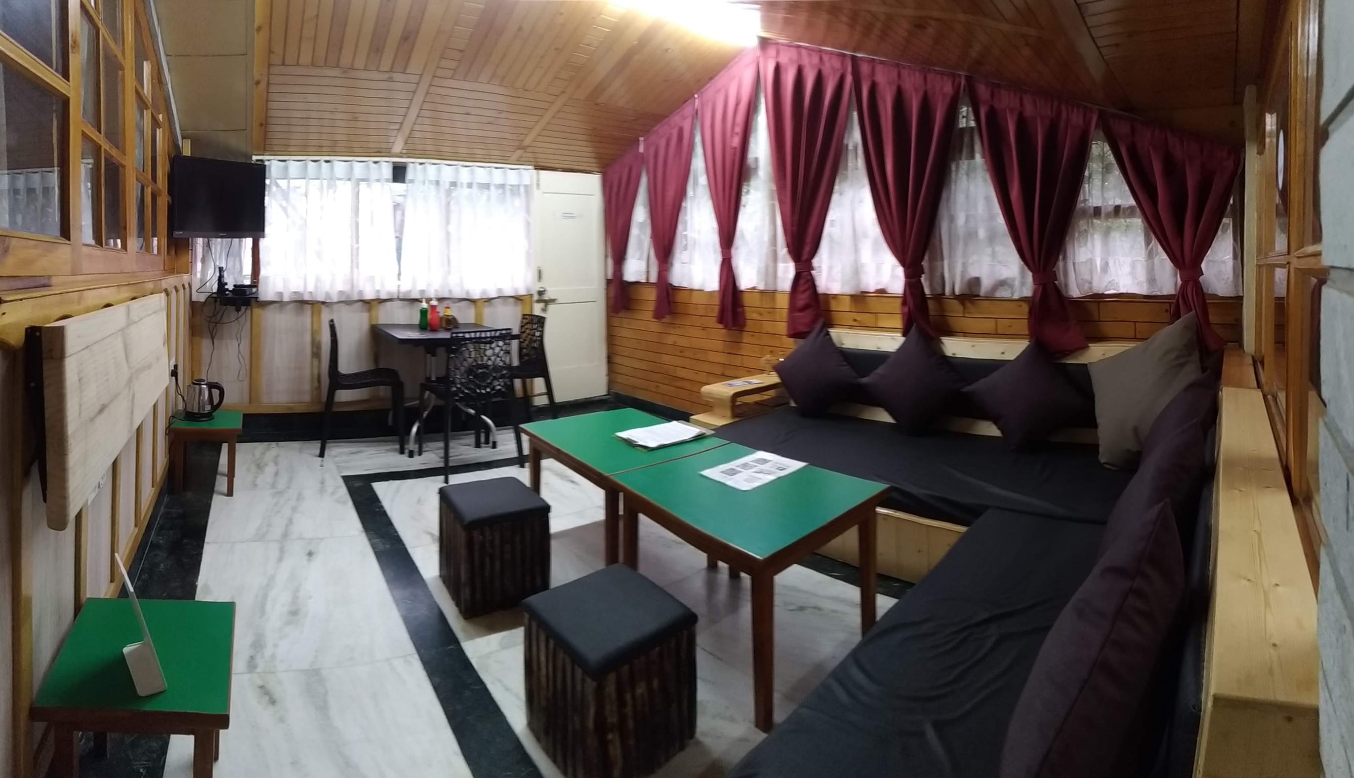 Kalawati Homes Vacation Rentals Villa - Tap to explore photos