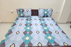 fully furnished 3bhk flat