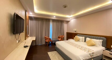 EMROZ KINGS RESORT Room Type - Emroz Comfort Room EMROZ KINGS RESORT Room Type - Emroz Comfort Room