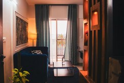 Luxury Flat Escape  Spacious  Stylish   Affordable