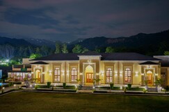 Nandhaugarh Palace, A Resort By Manas Group