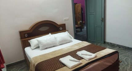 Asthra Homestay Vagamon Room Type - Double Bedroom 2(Shared Bathroom)