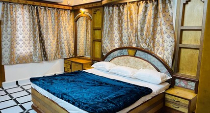 Siddhi Vinayak Home Stay Room Type - Twin Room