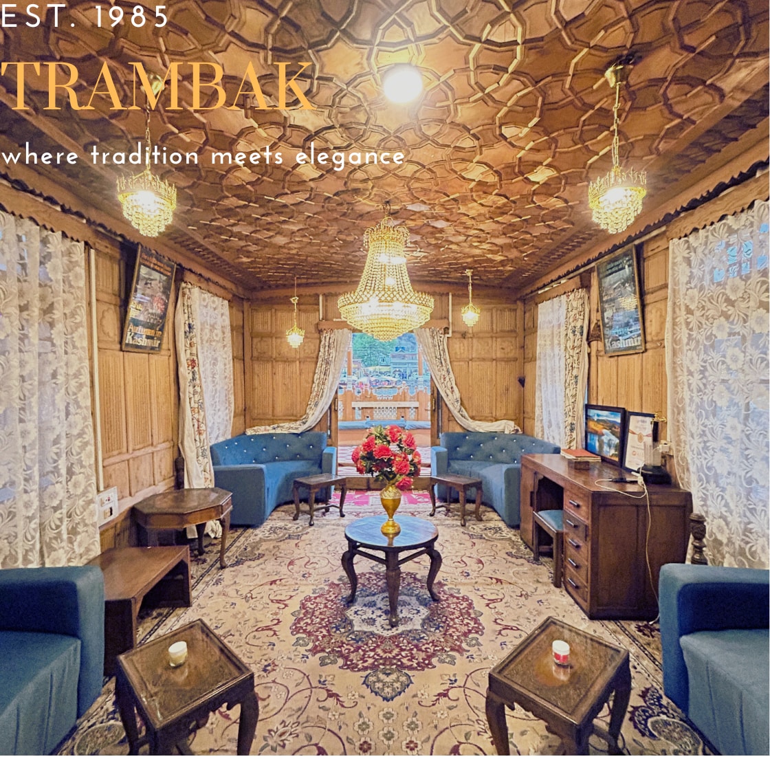 Houseboat Trambak - Tap to explore photos