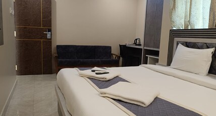 Dev Palace Room Type - Executive Double Master Bed