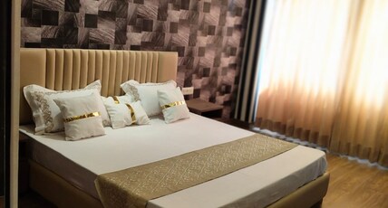 Central Stays Room Type - STANDARD ROOM WITH NO WINDOW Central Stays Room Type - STANDARD ROOM WITH NO WINDOW