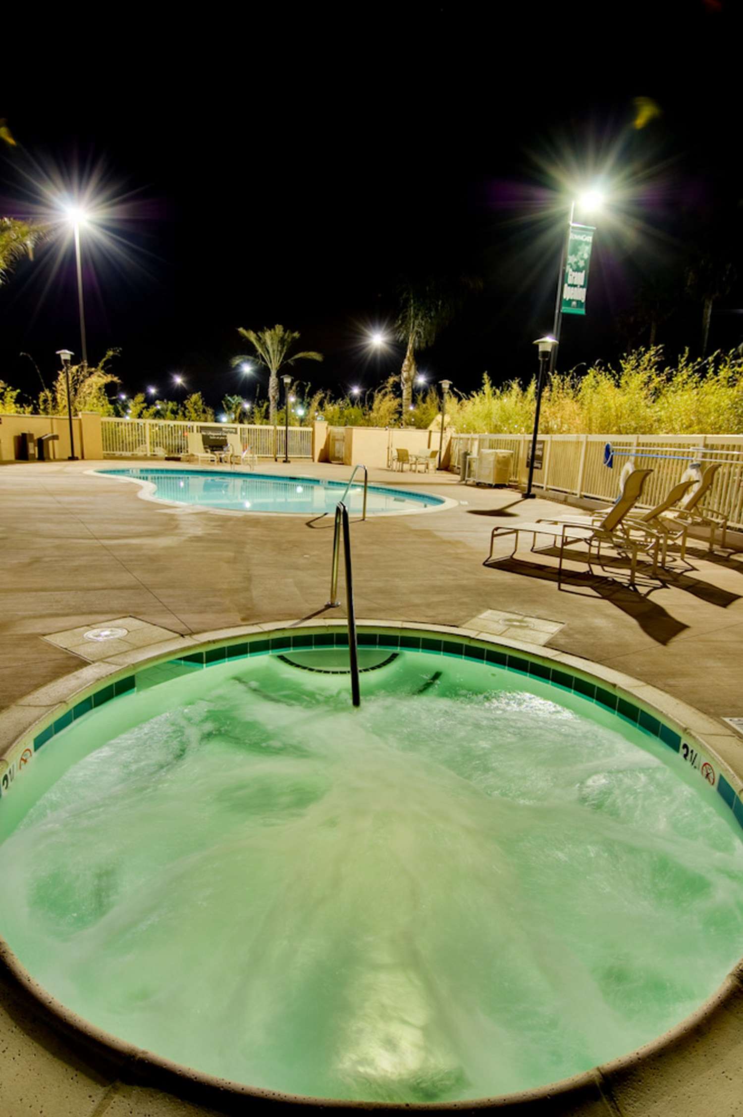 Hampton Inn and Suites Moreno Valley - Tap to explore photos