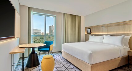 Hilton Garden Inn Embassy TechVillage Outer Ring Road Room Type - KING GUEST ROOM
