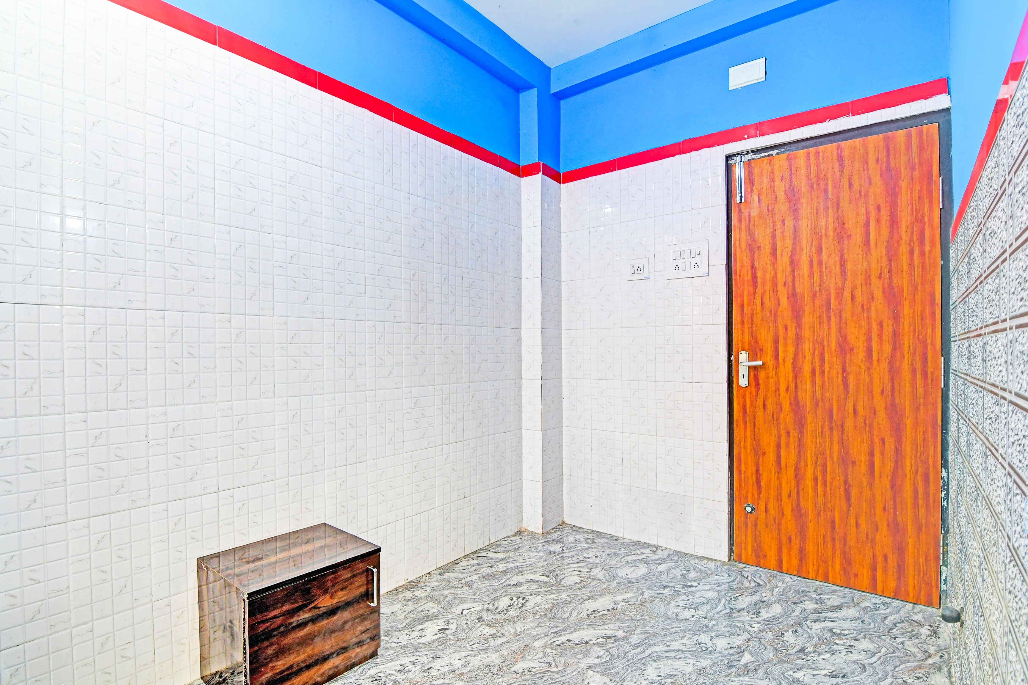 Hotel O New Cuttack Guest House - Tap to explore photos
