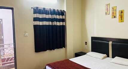 Hotel Airan Residency Room Type - Deluxe AC Room