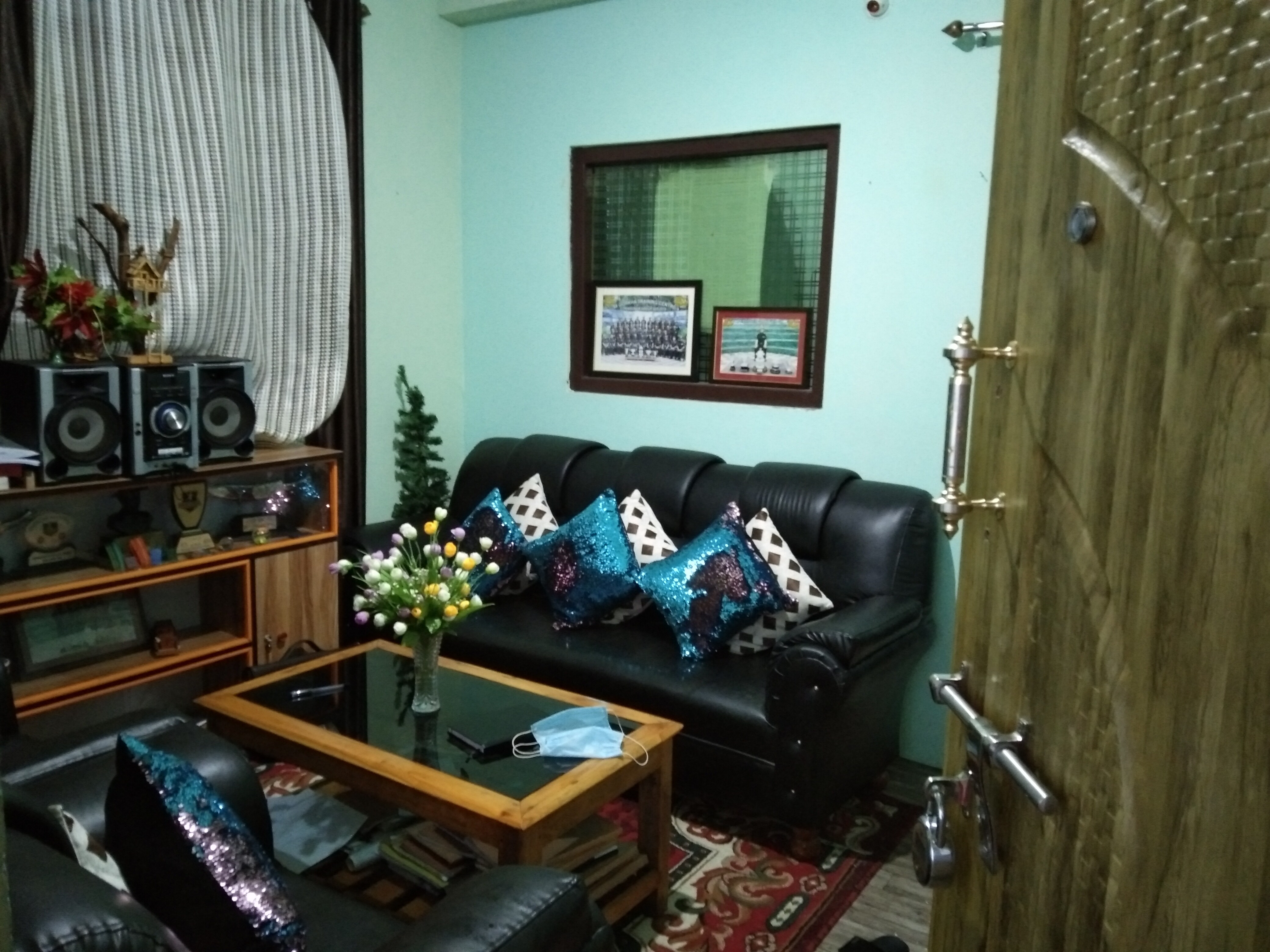 shalom inn homestay - Tap to explore photos