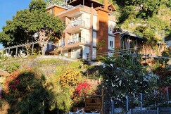 KACHOLAM SERVICED VILLA