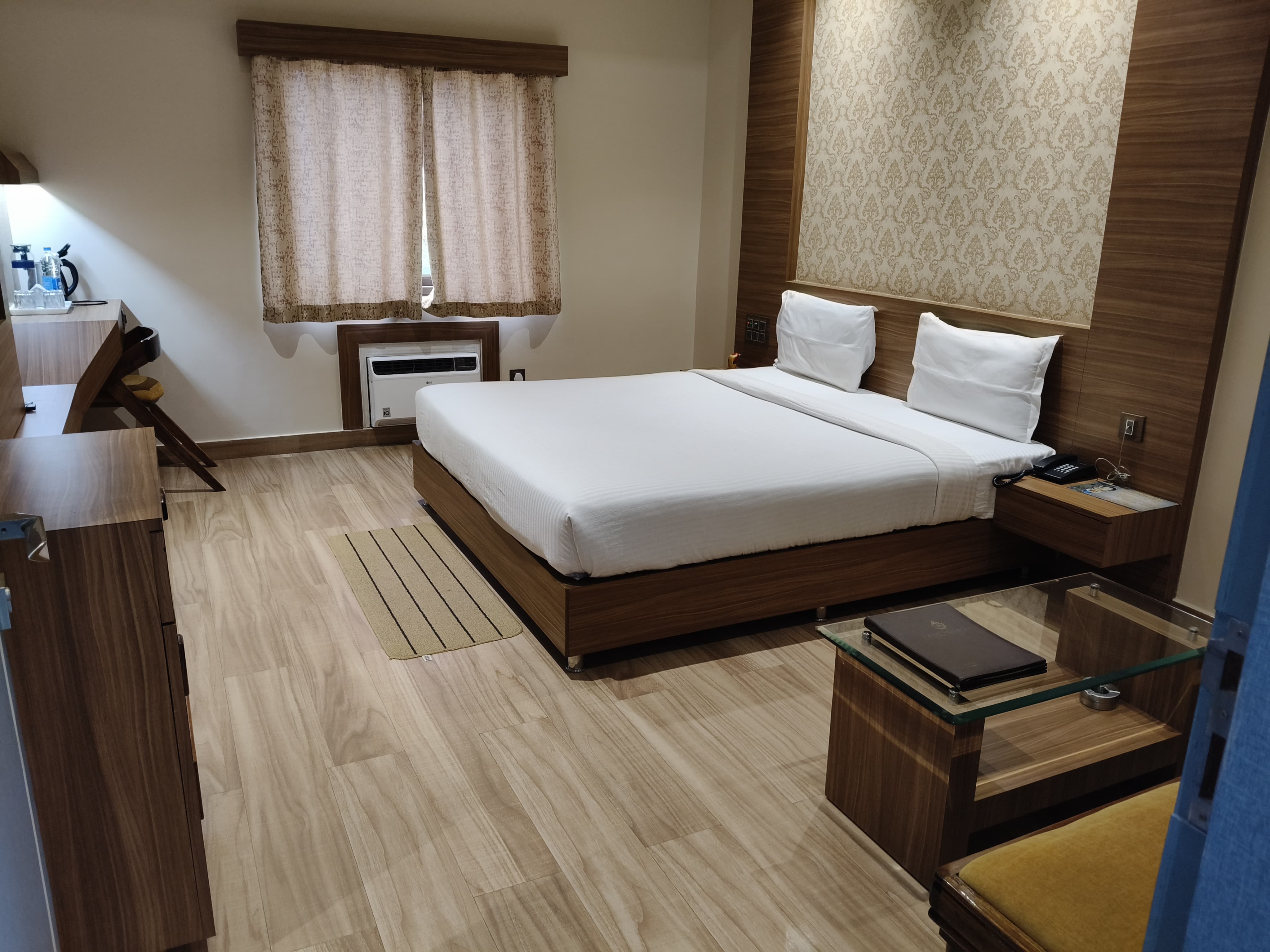 Hotel Niladri Inn - Tap to explore photos