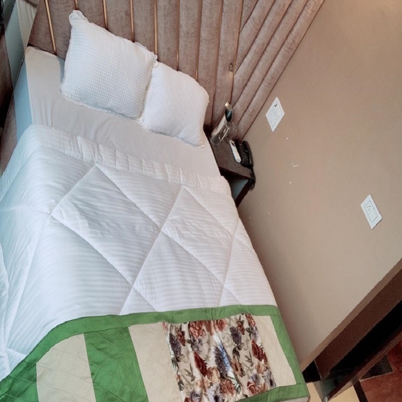 HOTEL LANDMARK - Tap to explore photos