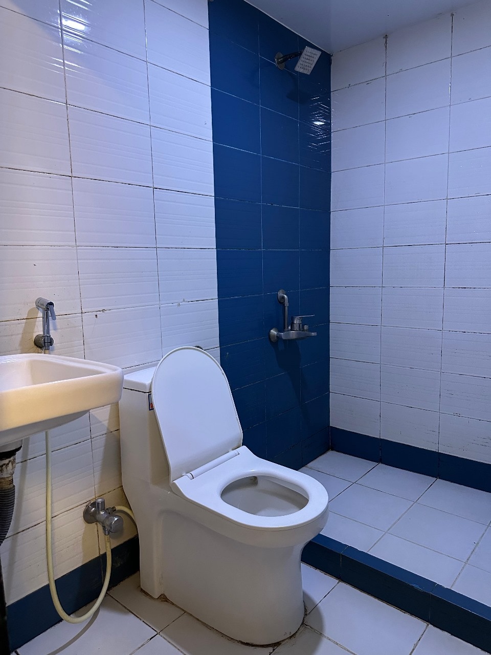 Farm Regency - Tap to explore photos