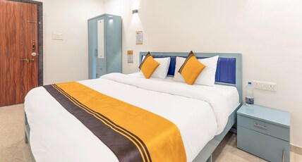 Itsy Hotels Sri Nidhi Executive Room Type - Standard Room