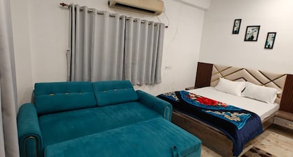 Hotel Royal Beach Exotica Room Type - Super Deluxe Four Bed with Sofa Cum Bed Hotel Royal Beach Exotica Room Type - Super Deluxe Four Bed with Sofa Cum Bed