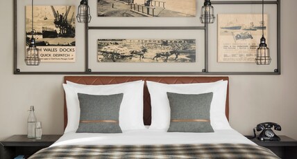 Hotel Indigo Cardiff, an IHG hotel Room Type - 1 Queen Premium Up to 3 Guests