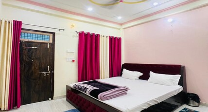Vandana Palace Room Type - Deluxe AC Room