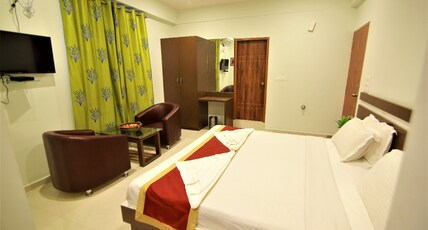 Golden Residency Room Type - Executive Ac Room