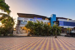 FabHotel Blue Inn I