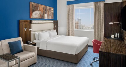 HOLIDAY INN EXPRESS - SAFA PARK Room Type - 1 King Bed Standard Accesible Sofa Bed HOLIDAY INN EXPRESS - SAFA PARK Room Type - 1 King Bed Standard Accesible Sofa Bed
