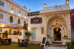 Chirmi Palace - A Heritage Home