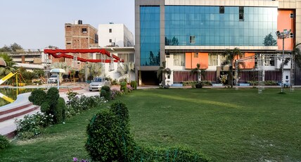 Hotel Gomti Inn Akbarpur Room Type - Classic Rooms