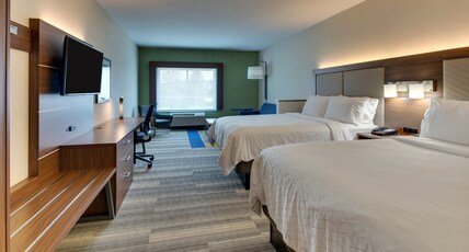 Holiday Inn Express & Suites ITHACA Room Type - 1 King Suite Mobil Accessible Roll Shwr