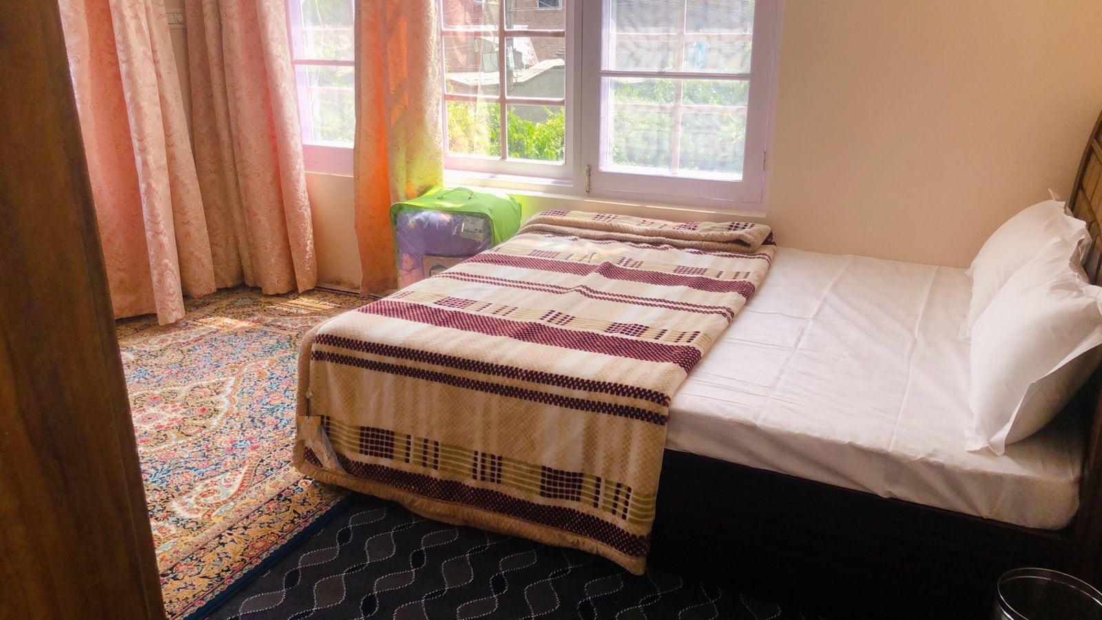 Heeven Villa Srinagar - Tap to explore photos
