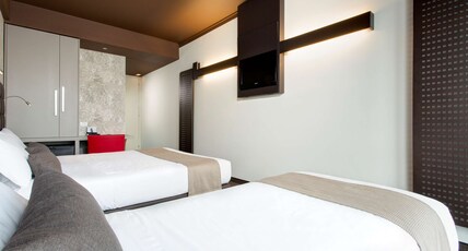 Best Western Hotel Continental Room Type - 1 King Bed, Comfort Room, Garden View, Terrace, Convertible Into Two Twin Beds