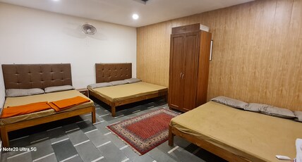 Aaditya Ashram Sewa Samiti Homestay Room Type - 8 Bedded Family AC Room