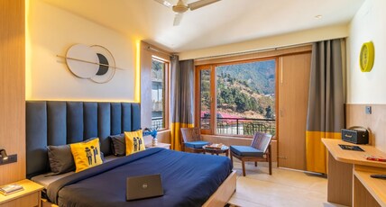 The Hosteller Mcleodganj Room Type - Deluxe Double Room with Balcony and Hill View
