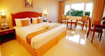 Camelot Hotel, Alleppey Room Type - Deluxe