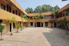 Chintamani Resort