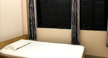 Hotel Silver Star Room Type - NON AC Room