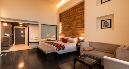 Sunday Hotel Jaipur by CheckIn Room Type - Junior Suite (Non Smoking) Sunday Hotel Jaipur by CheckIn Room Type - Junior Suite (Non Smoking)