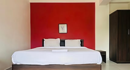 GOLDEN HEIGHTS INTERNATIONAL HOTEL Room Type - Premium Room GOLDEN HEIGHTS INTERNATIONAL HOTEL Room Type - Premium Room